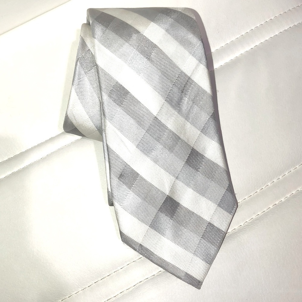 Express Vintage Tie 100% Silk Gray and White Plaid